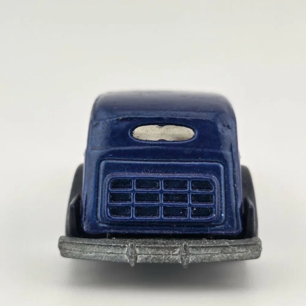 Vintage 1981 Hot Wheels Blue '35 Classic Caddy Cadillac Whitewall Malaysia